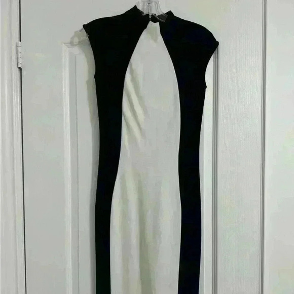 Fashion  Nova Mini Black and White Dress in perfect condition! - Picture 1 of 3